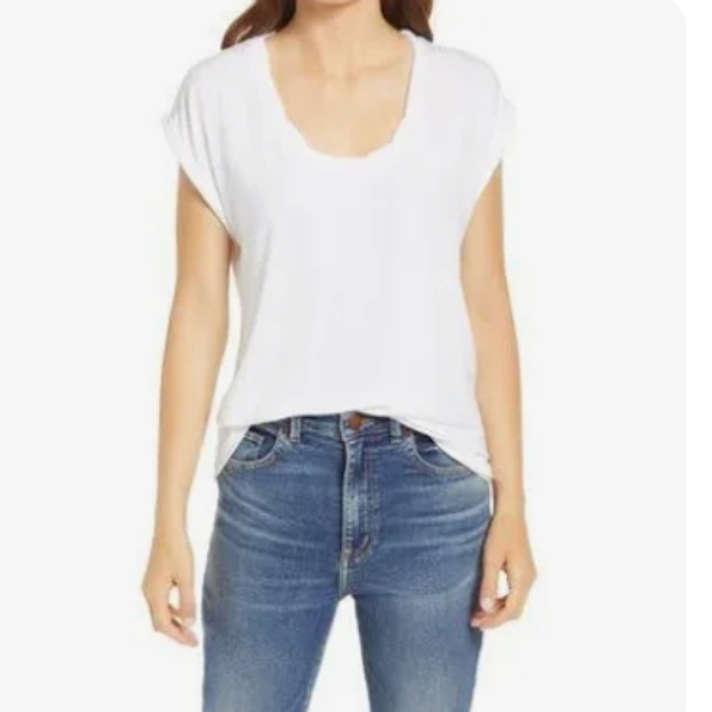 Treasure & Bond Twist Detail Neck White T-Shirt